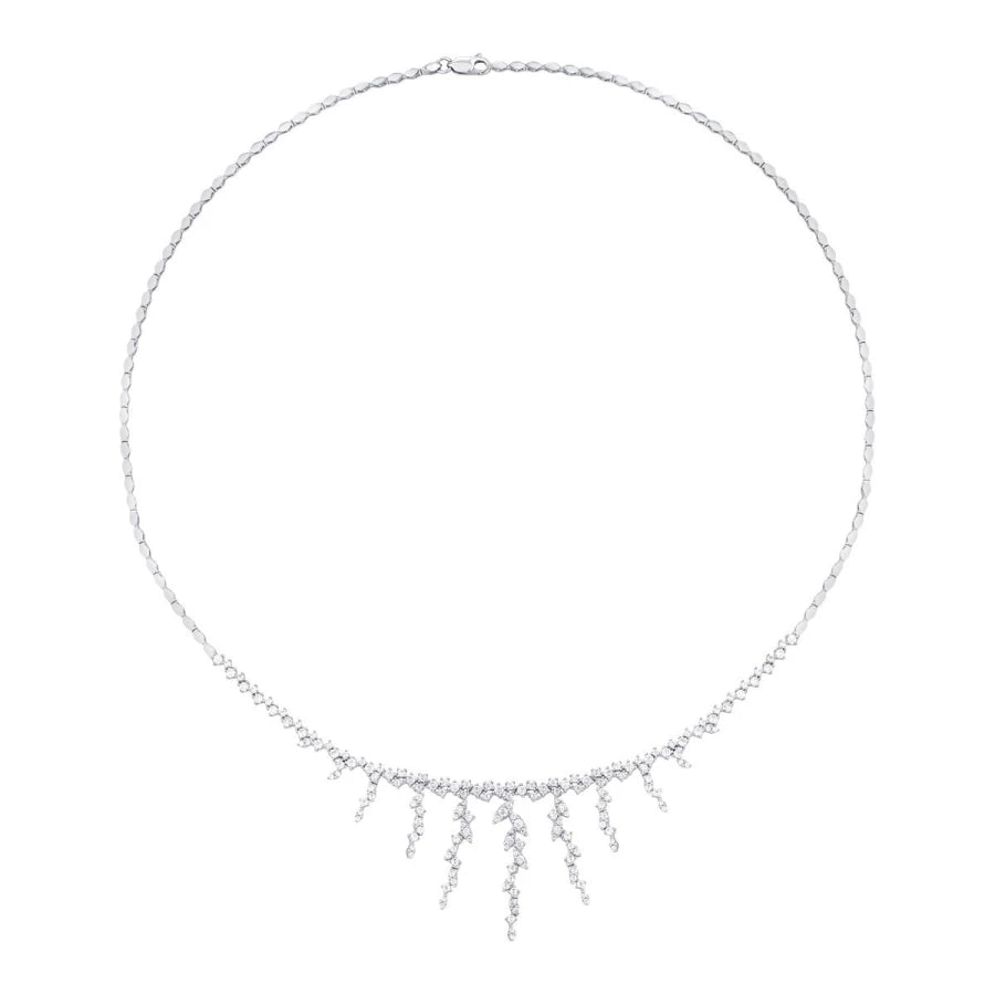 Goldener Halsreif mit baumelndem Stein