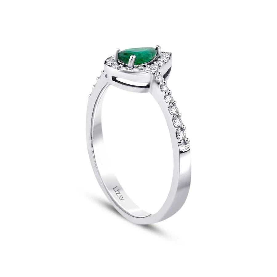 0.61 Carat Diamond Emerald Ring