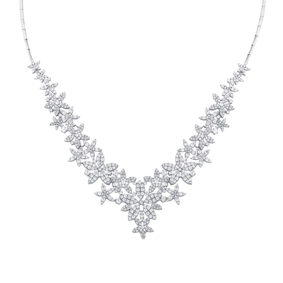 Halskette mit Goldsteinblume