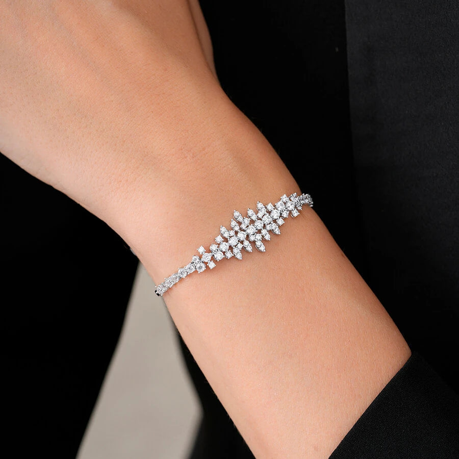 Gold Trend Armband mit Stein