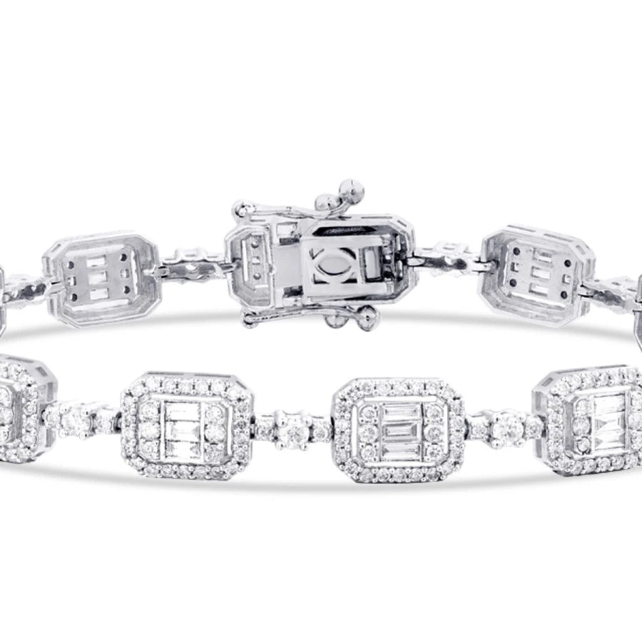 Armband mit 2,94 Karat Diamanten im Baguette-Schliff