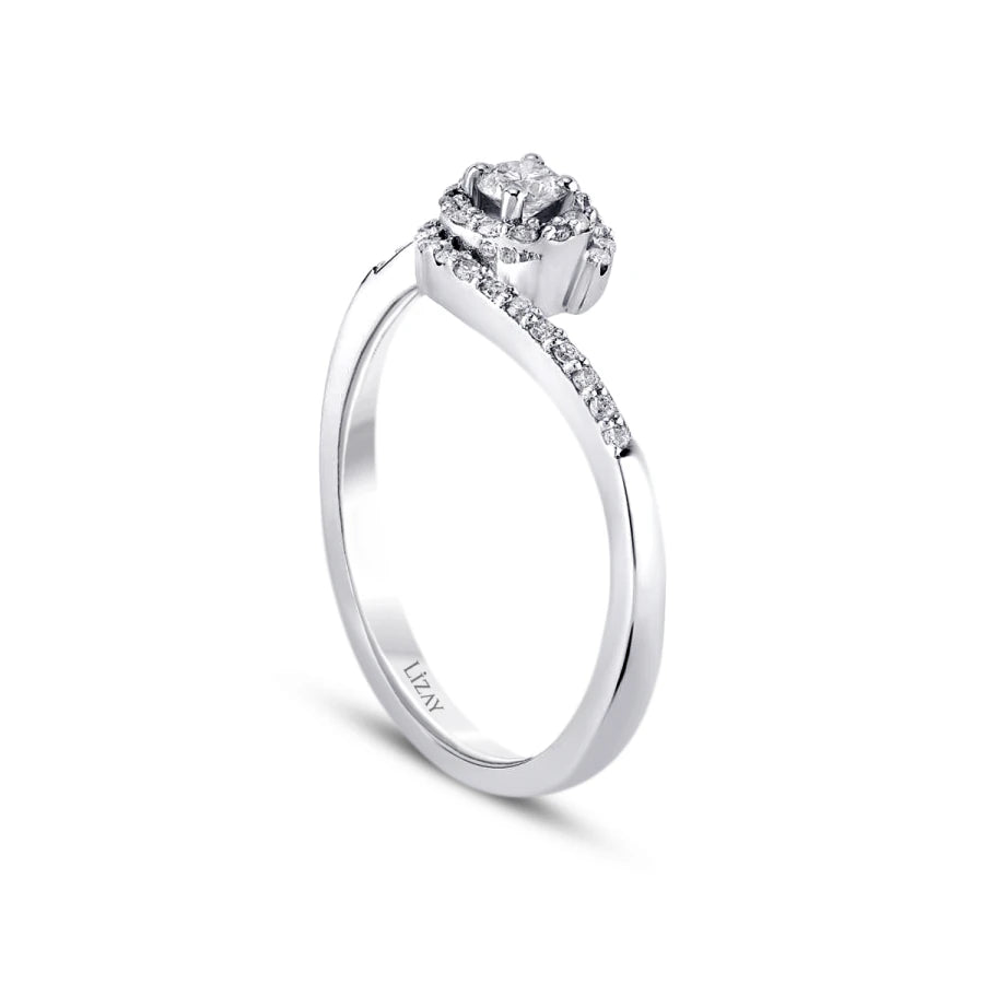 0.29 Carat Diamond Round Solitaire Trend Engagement Ring