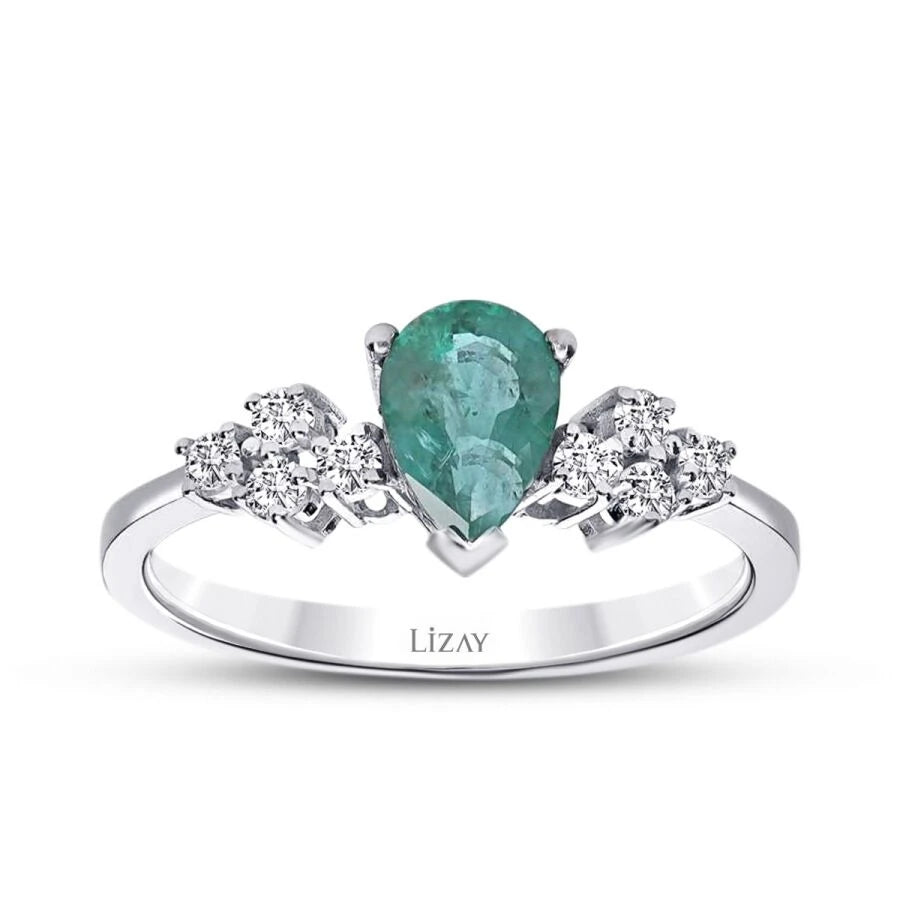 0.98 Carat Diamond Emerald Ring